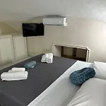 Centro - La Casa Di Sasa 4*